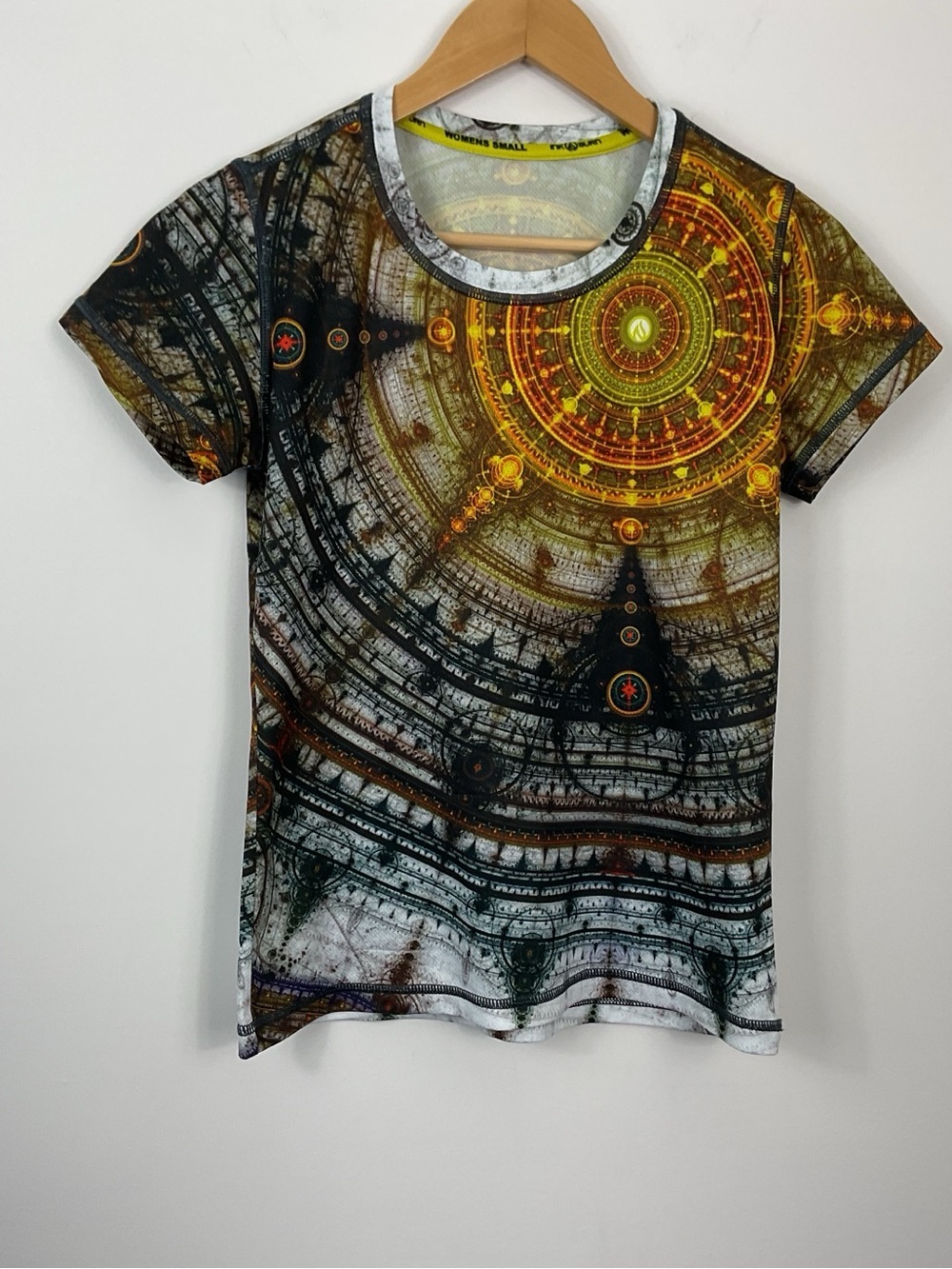 InknBurn Short Sleeve T Shirt Womens Size Small